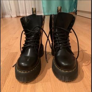 Womens Dr. Martens Jadon Boot